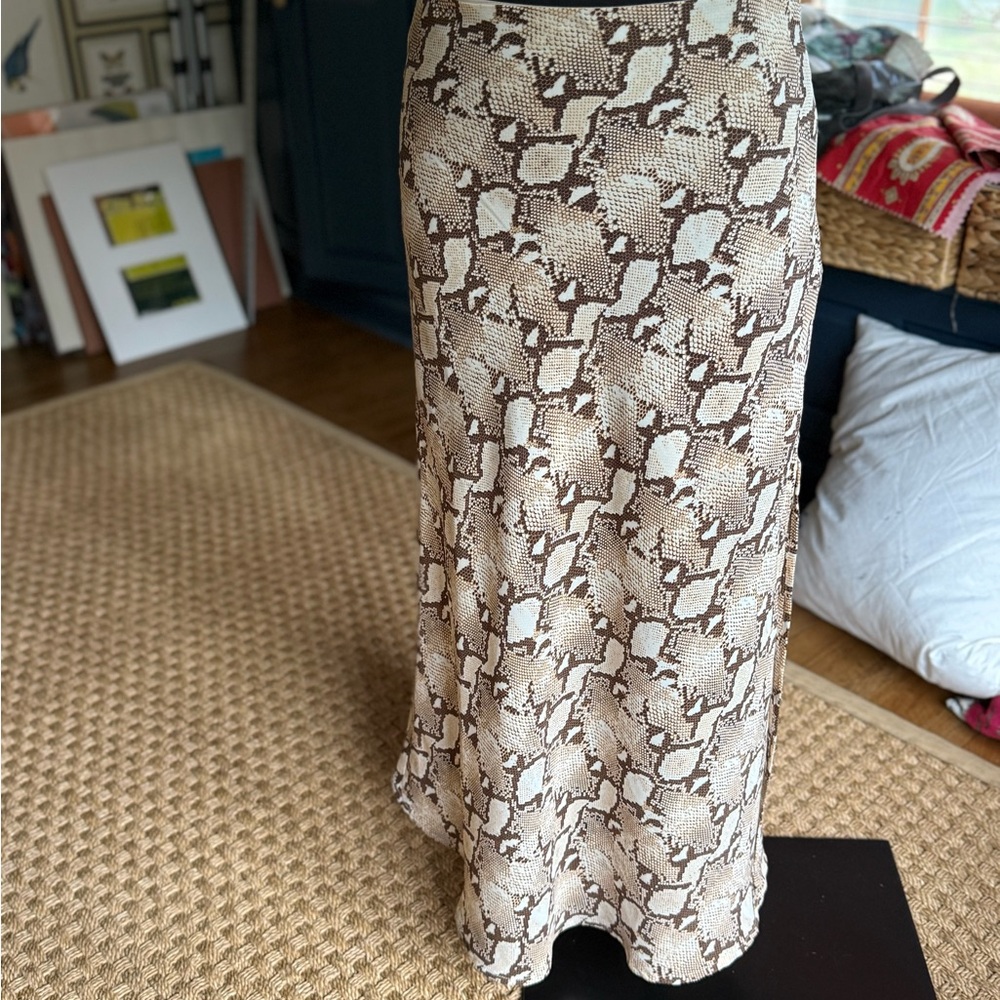 Rahi Snake Print satin Midi Skirt S